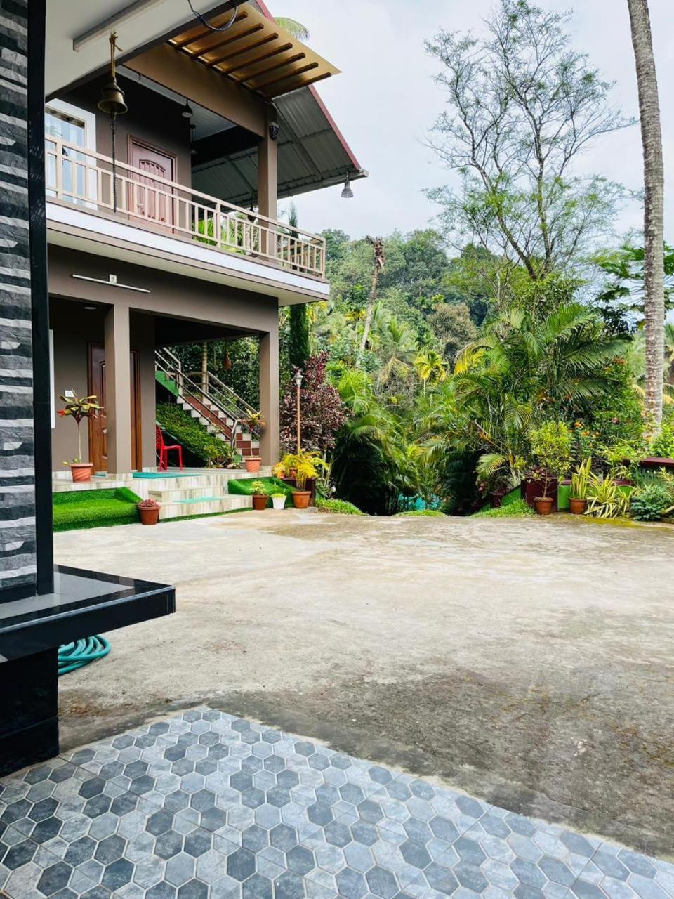 Linn View Home Stay Munnar Ngoại thất bức ảnh