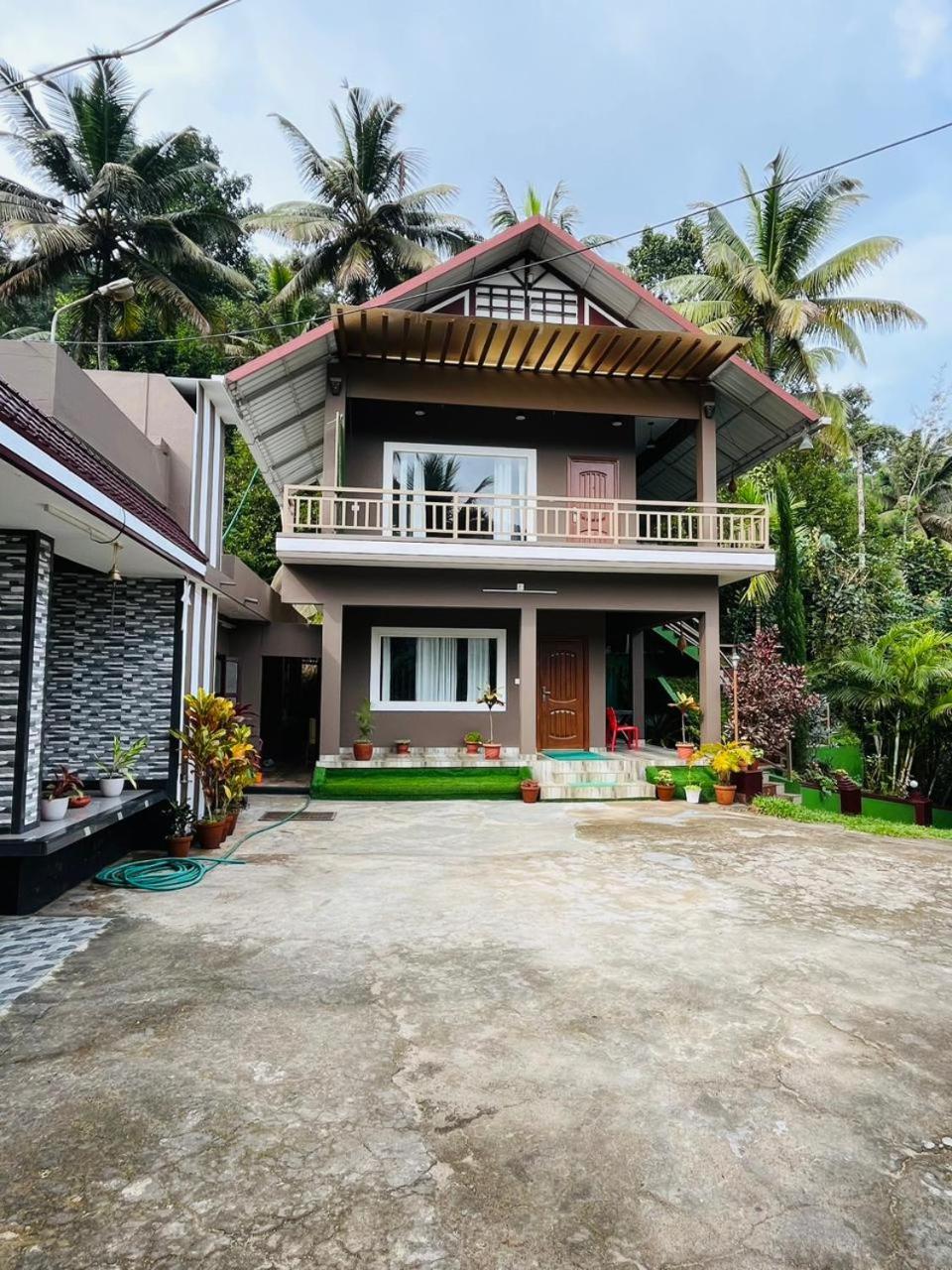Linn View Home Stay Munnar Ngoại thất bức ảnh