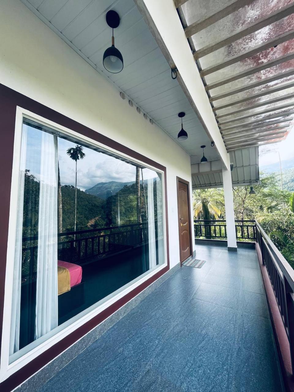 Linn View Home Stay Munnar Phòng bức ảnh